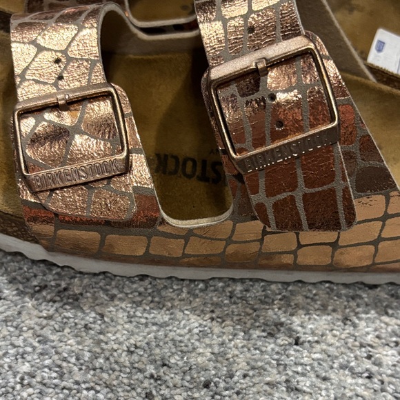 Birkenstock Metallic Croc-Pattern Sandals - Picture 10 of 15